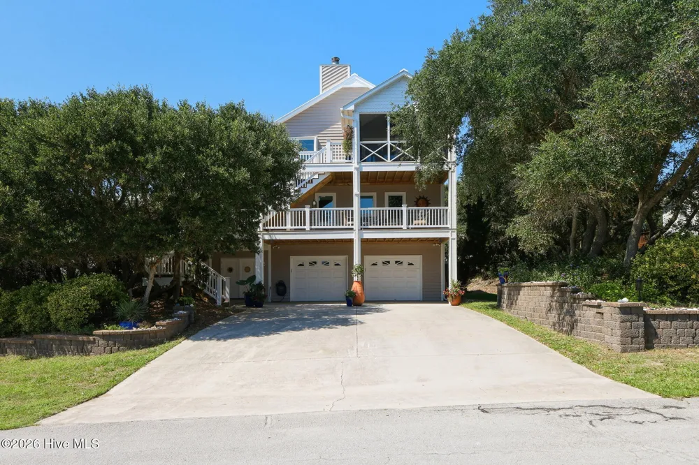 103 Georgia Street Emerald Isle, NC 28594