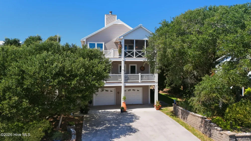 103 Georgia Street Emerald Isle, NC 28594