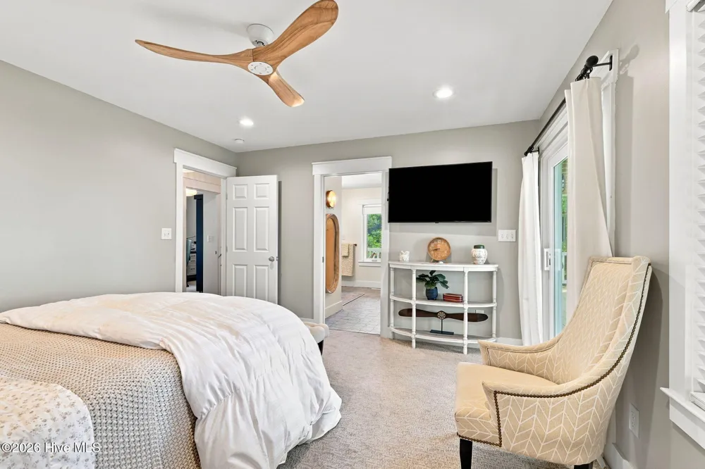 103 Georgia Street Emerald Isle, NC 28594