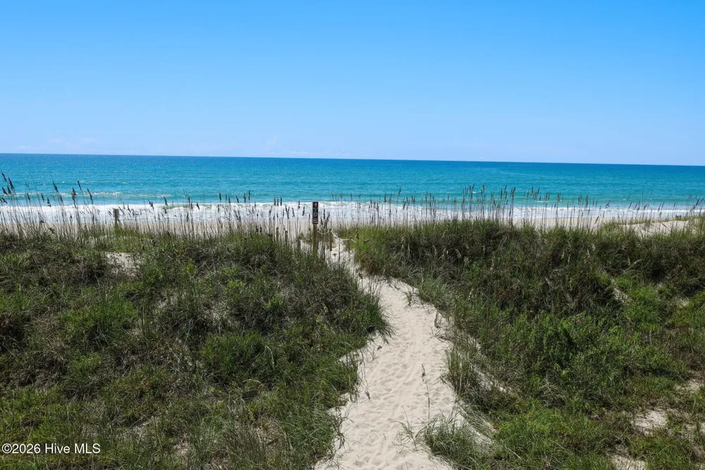 103 Georgia Street Emerald Isle, NC 28594