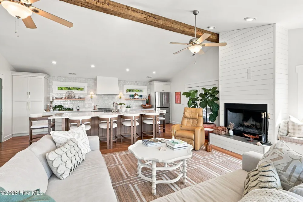 103 Georgia Street Emerald Isle, NC 28594