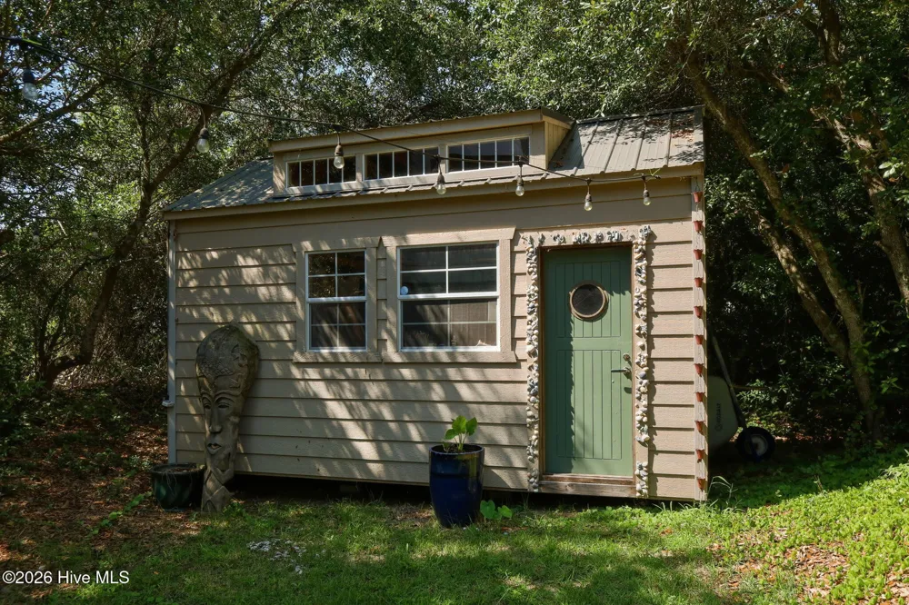 103 Georgia Street Emerald Isle, NC 28594