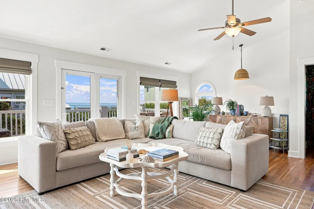 103 Georgia Street Emerald Isle, NC 28594