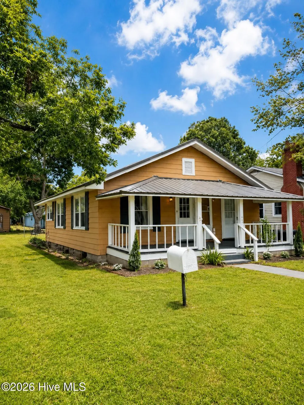 207 E Swanzy Street Elizabethtown, NC 28337