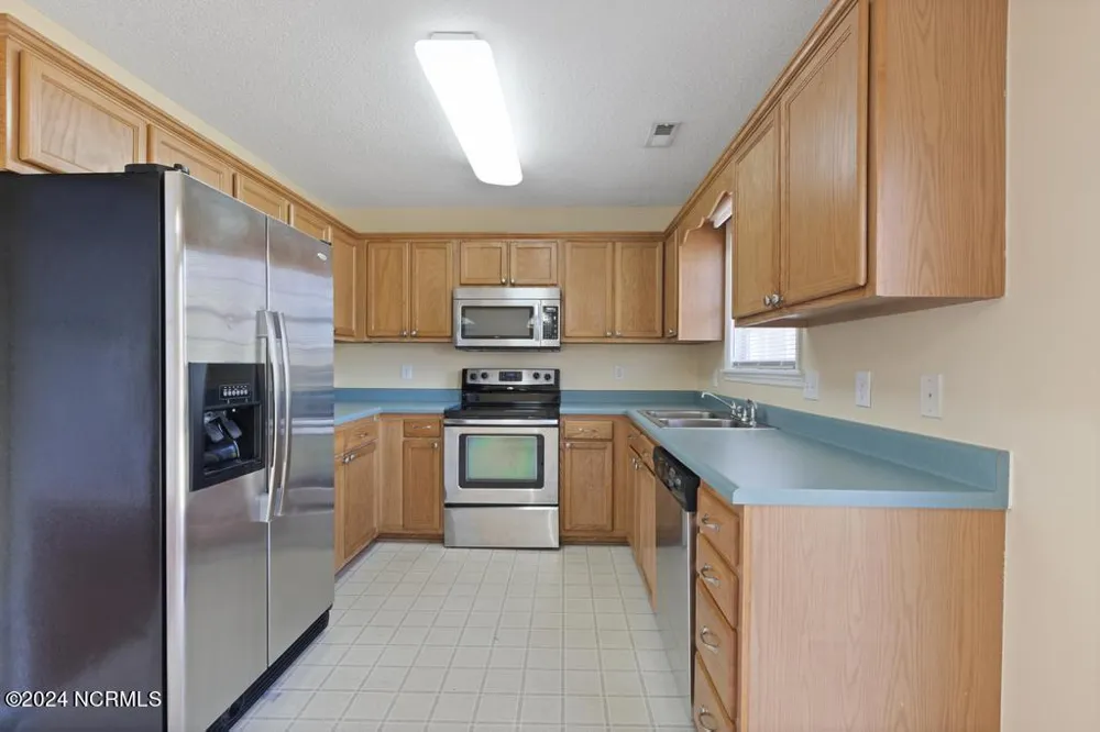 1302 Davis Street Jacksonville, NC 28540