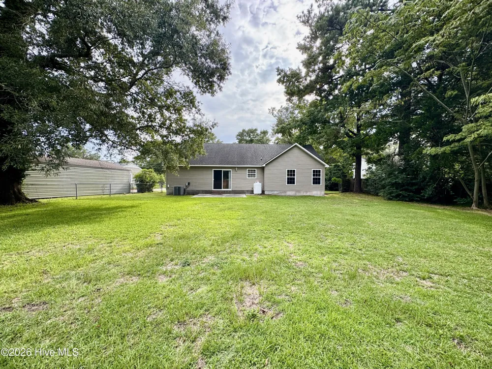 1302 Davis Street Jacksonville, NC 28540