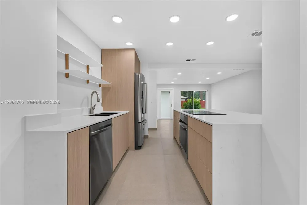 3036 58th Ave Hollywood, FL 33021