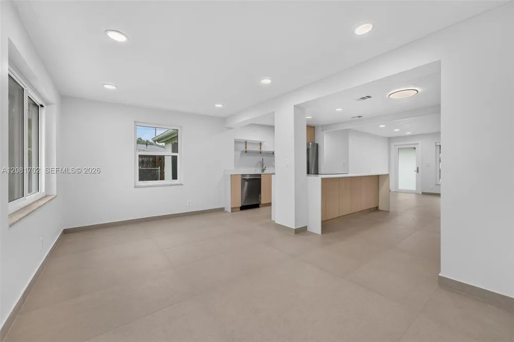 3036 58th Ave Hollywood, FL 33021