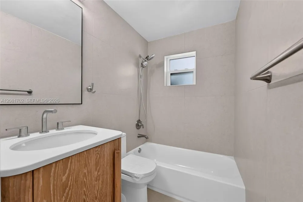 3036 58th Ave Hollywood, FL 33021
