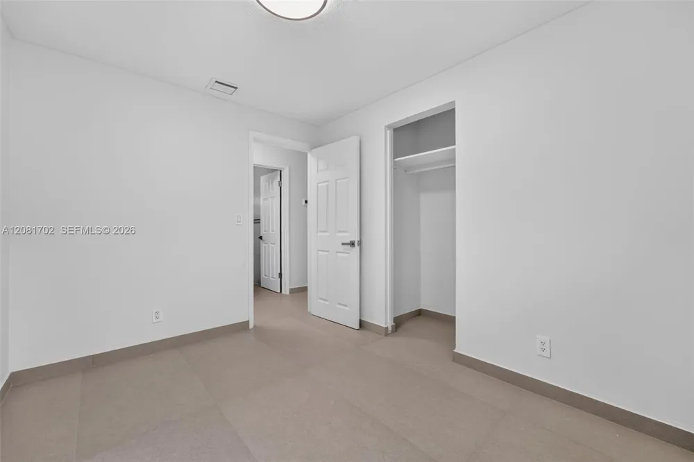 3036 58th Ave Hollywood, FL 33021