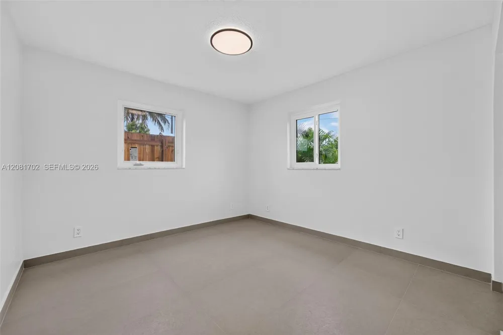 3036 58th Ave Hollywood, FL 33021