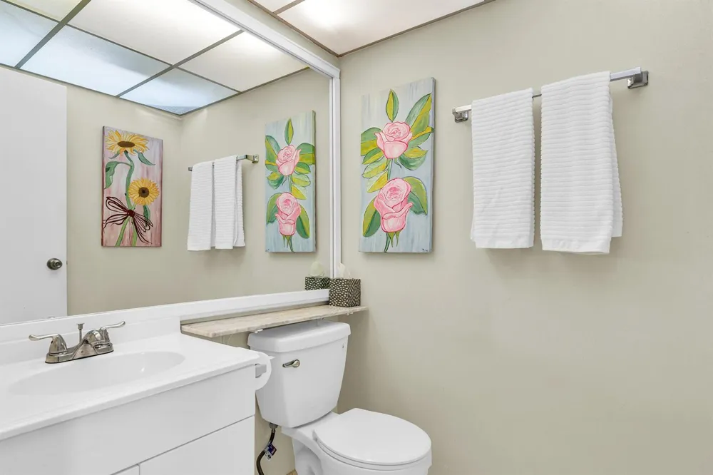 359 Saxony Trail #H Delray Beach, FL 33446