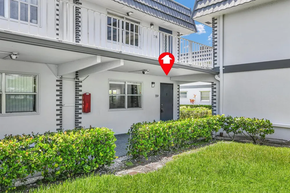 359 Saxony Trail #H Delray Beach, FL 33446