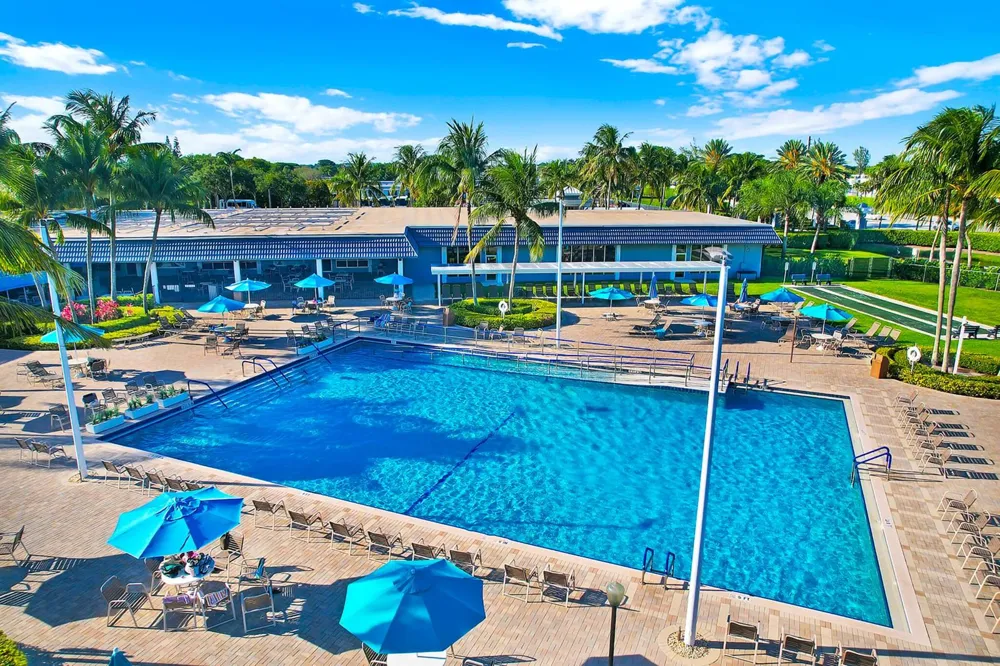 359 Saxony Trail #H Delray Beach, FL 33446