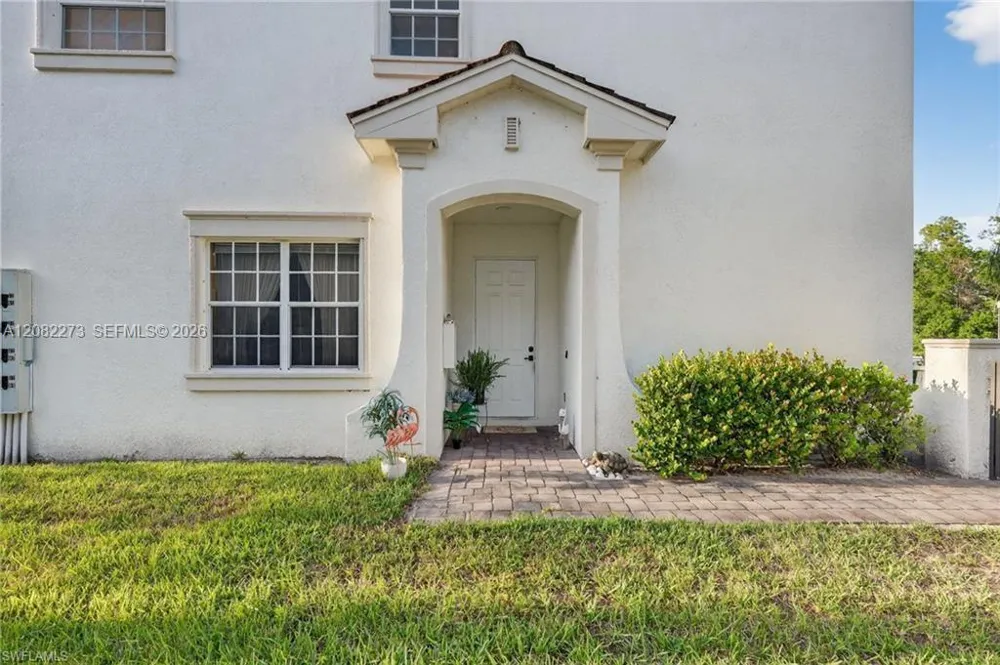 7005 Romana Way #1701 Naples, FL 34119