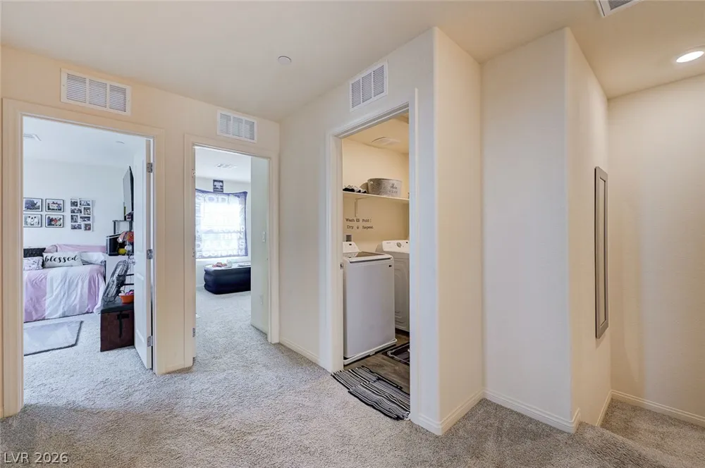 6804 Satin Silver Court North Las Vegas, NV 89086