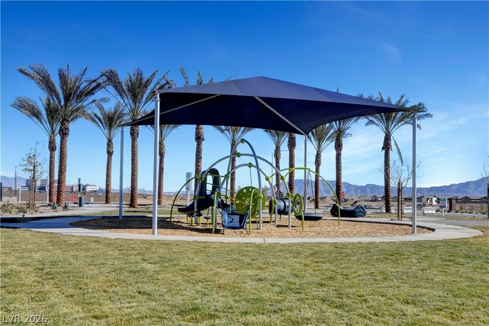 6804 Satin Silver Court North Las Vegas, NV 89086