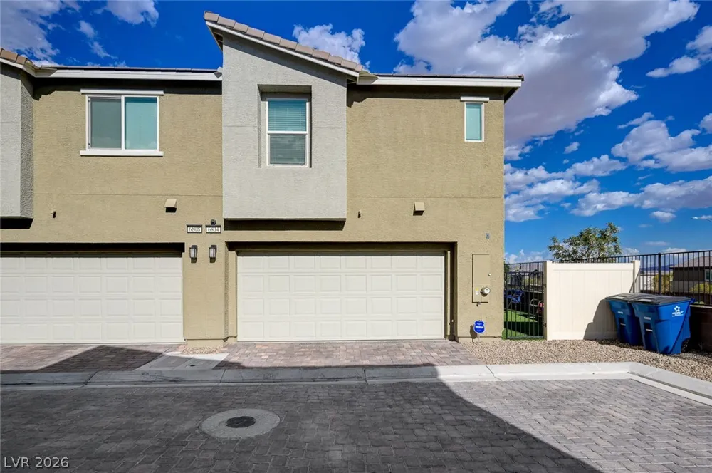 6804 Satin Silver Court North Las Vegas, NV 89086