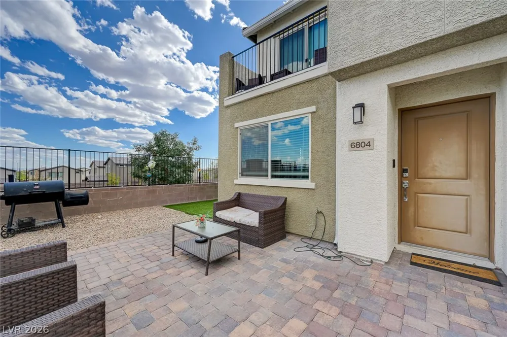 6804 Satin Silver Court North Las Vegas, NV 89086