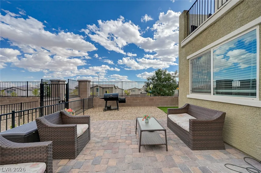 6804 Satin Silver Court North Las Vegas, NV 89086