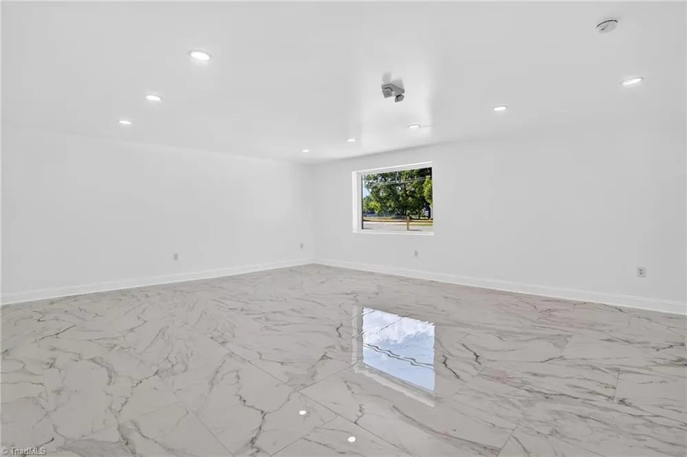3608 Burlington Road Greensboro, NC 27405
