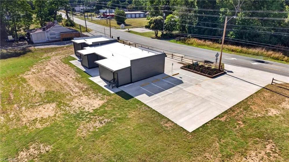 3608 Burlington Road Greensboro, NC 27405