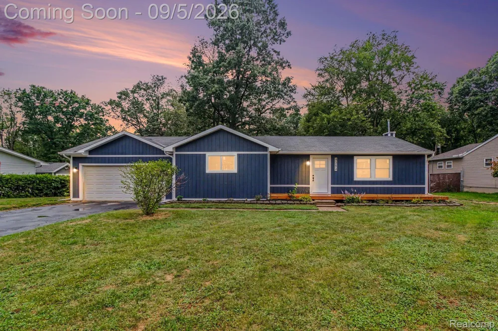 4354 Grass Lake Road White Lake Charter Township, MI 48383