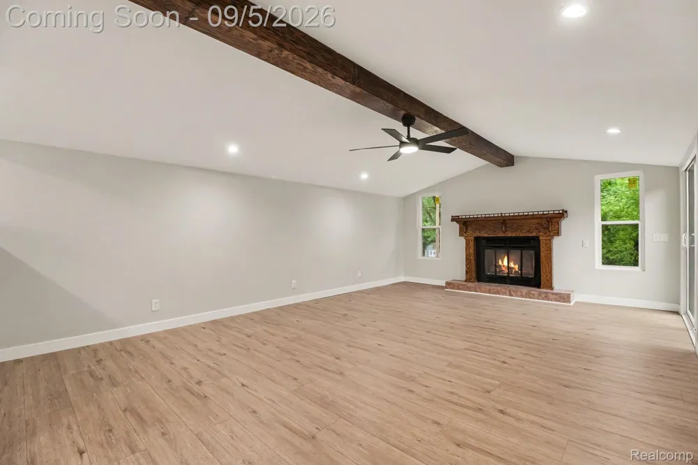 4354 Grass Lake Road White Lake Charter Township, MI 48383