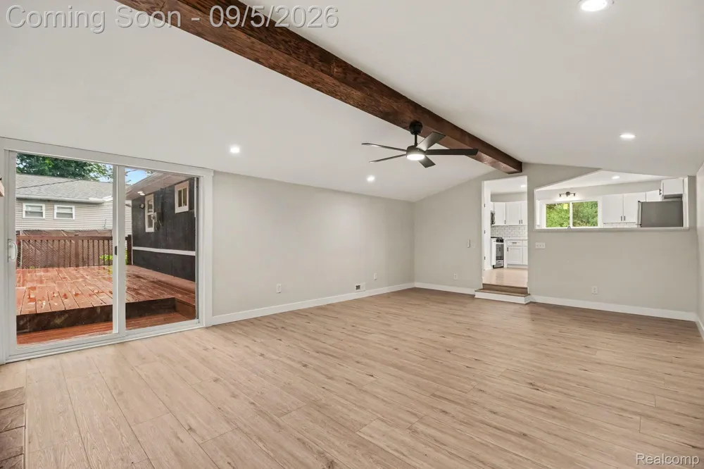 4354 Grass Lake Road White Lake Charter Township, MI 48383