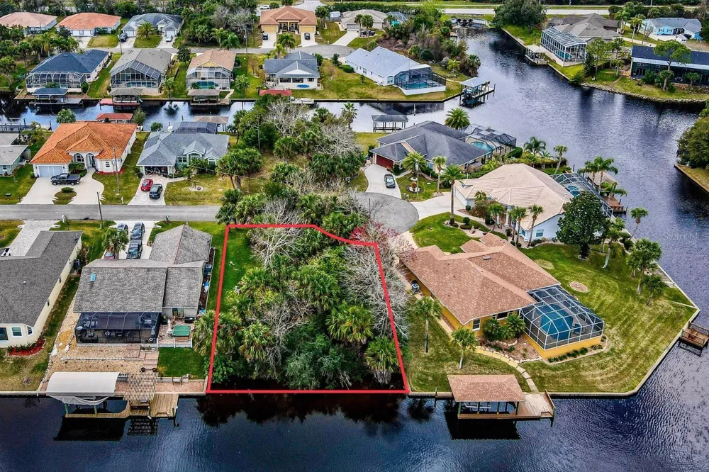 16 CRANDON COURT Palm Coast, FL 32137