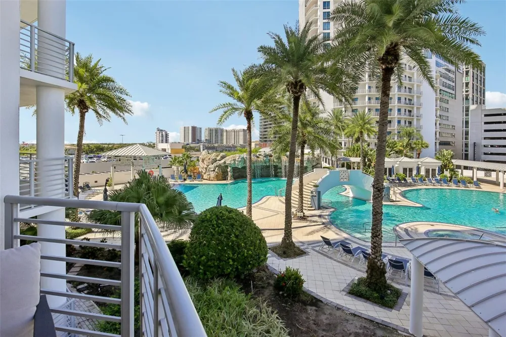1209 E CUMBERLAND AVENUE #603 Tampa, FL 33602