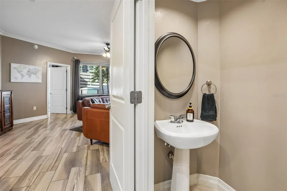 1209 E CUMBERLAND AVENUE #603 Tampa, FL 33602