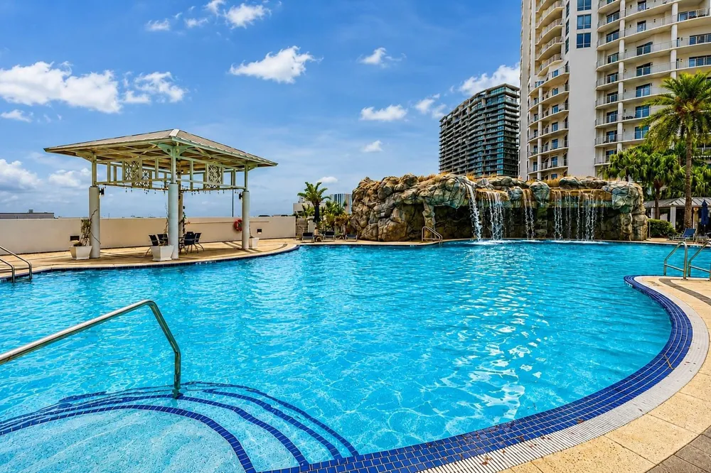 1209 E CUMBERLAND AVENUE #603 Tampa, FL 33602