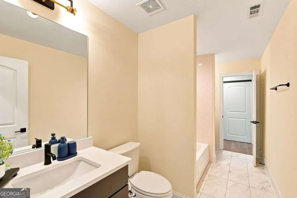 134 Spaulding LN Woodstock, GA 30188