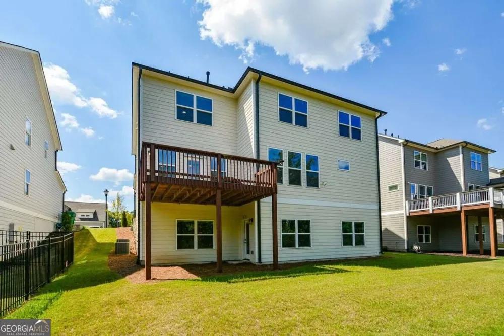 134 Spaulding LN Woodstock, GA 30188