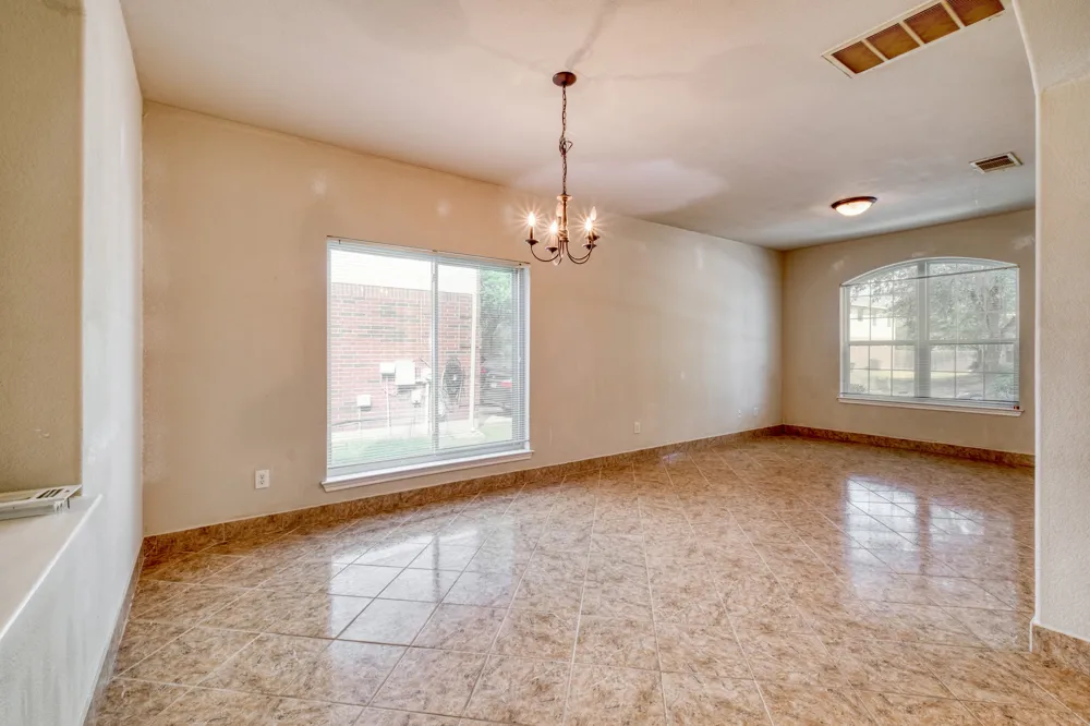 11021 Silo Valley Drive Austin, TX 78754