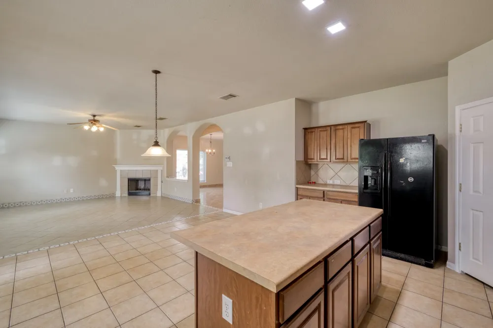 11021 Silo Valley Drive Austin, TX 78754