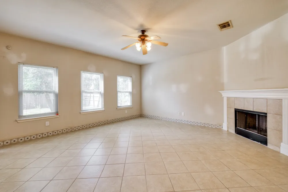 11021 Silo Valley Drive Austin, TX 78754