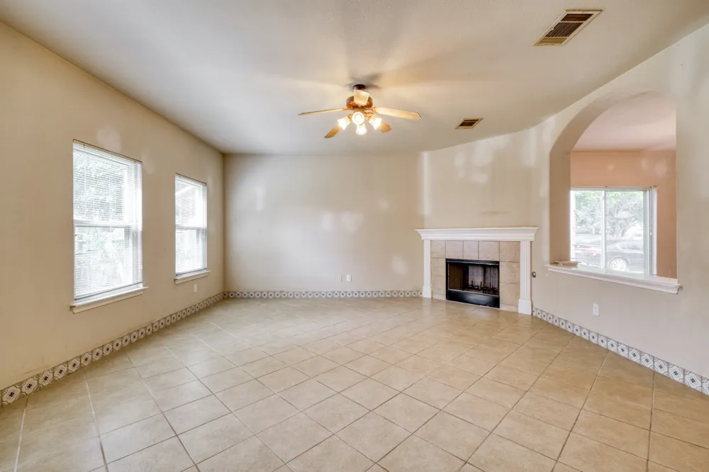 11021 Silo Valley Drive Austin, TX 78754