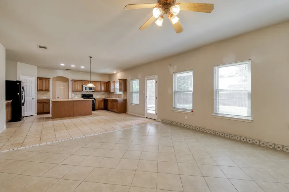 11021 Silo Valley Drive Austin, TX 78754