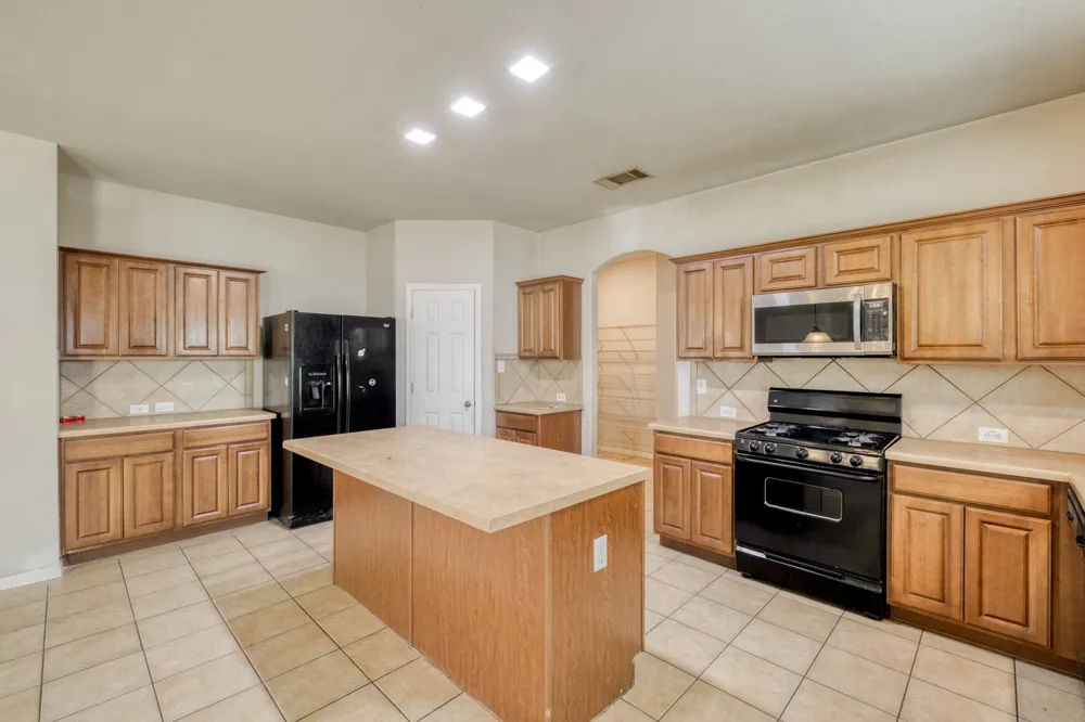 11021 Silo Valley Drive Austin, TX 78754