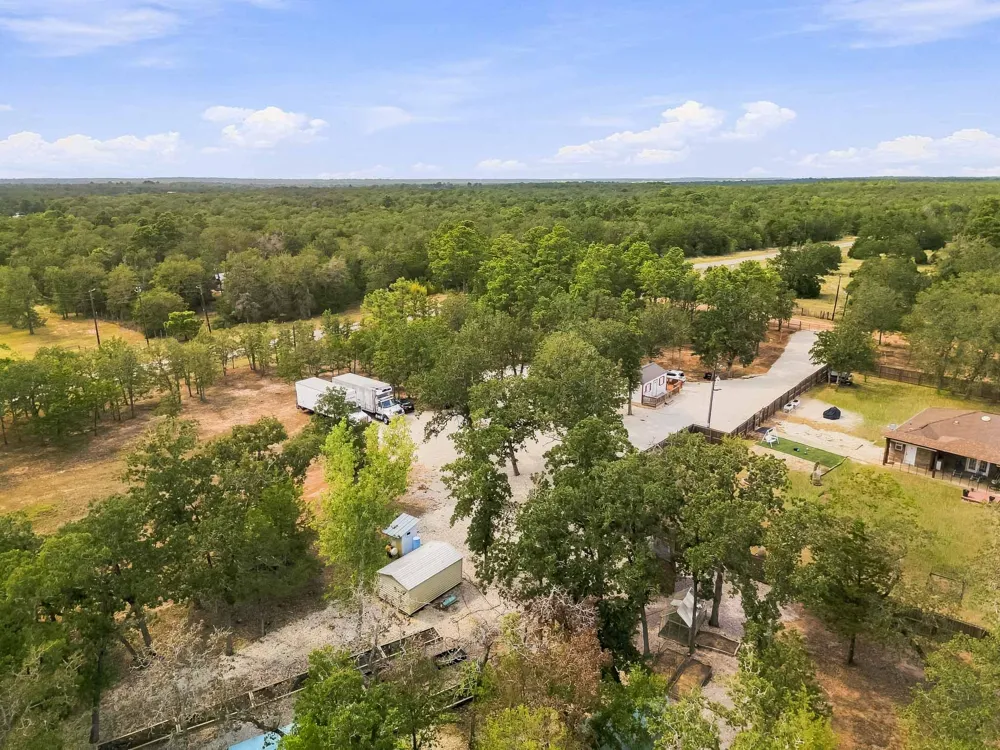 107 Turner Lane Paige, TX 78659