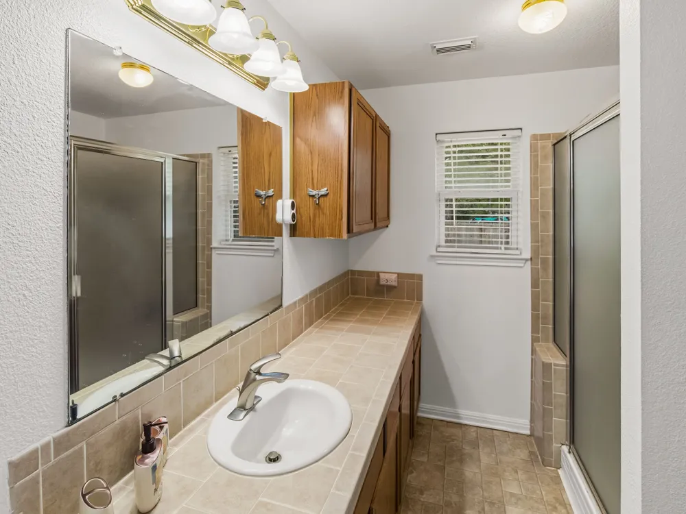 107 Turner Lane Paige, TX 78659