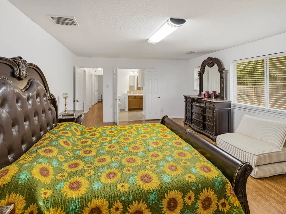 107 Turner Lane Paige, TX 78659