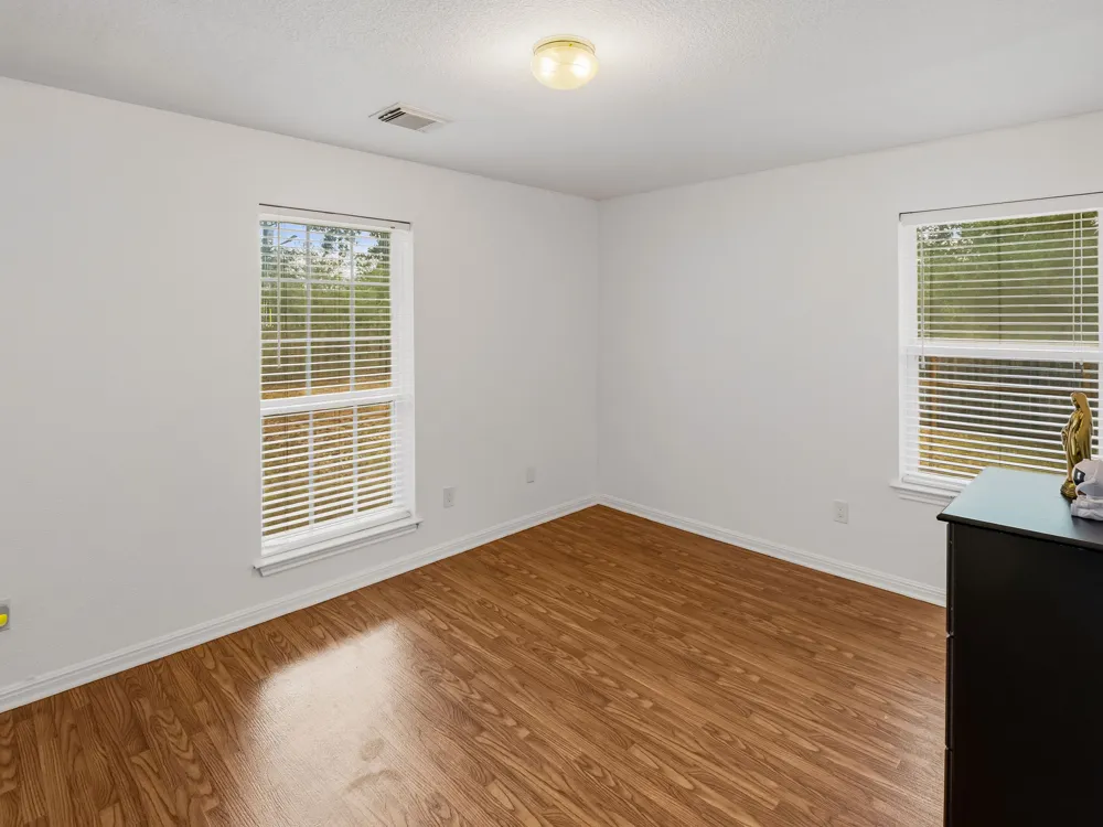 107 Turner Lane Paige, TX 78659