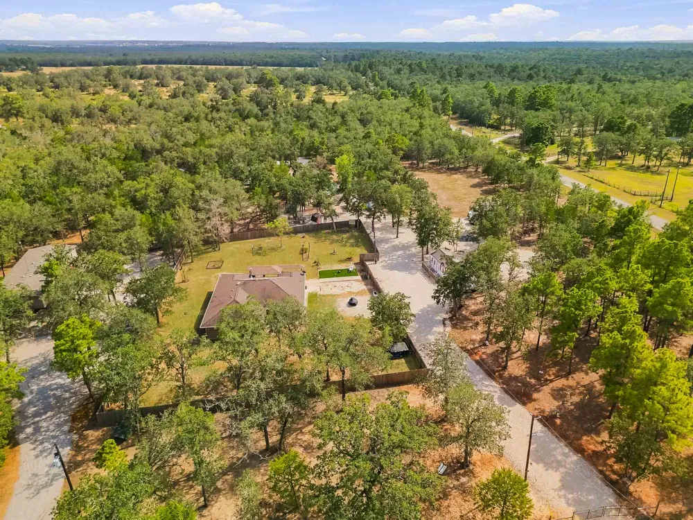 107 Turner Lane Paige, TX 78659