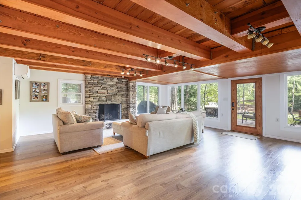 825 Emerald Shores Road Mount Gilead, NC 27306