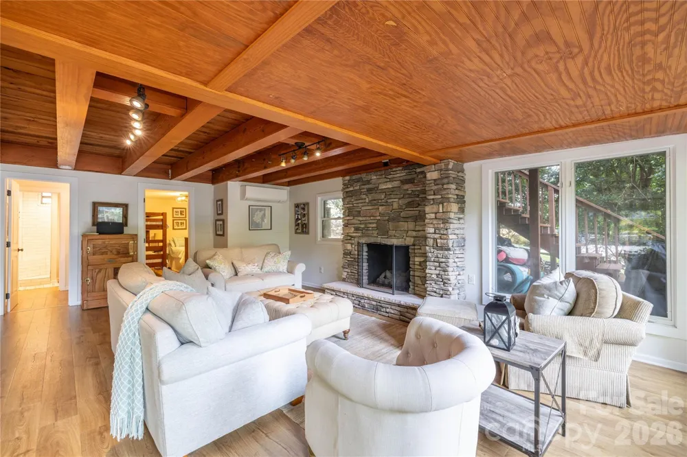 825 Emerald Shores Road Mount Gilead, NC 27306