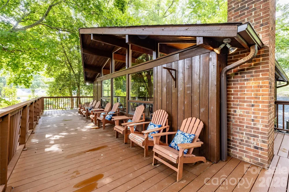 825 Emerald Shores Road Mount Gilead, NC 27306