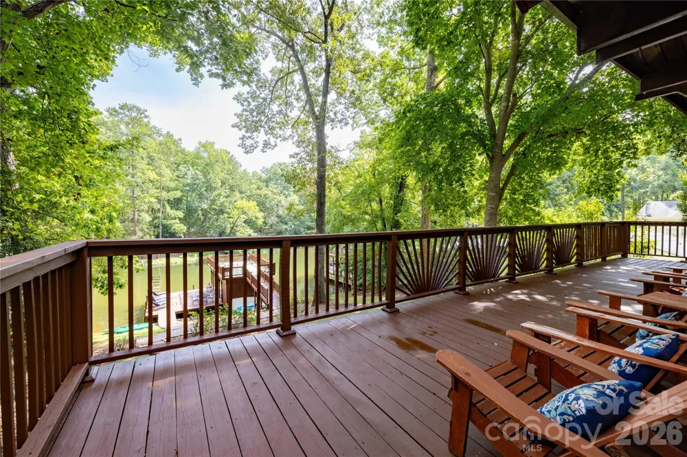825 Emerald Shores Road Mount Gilead, NC 27306